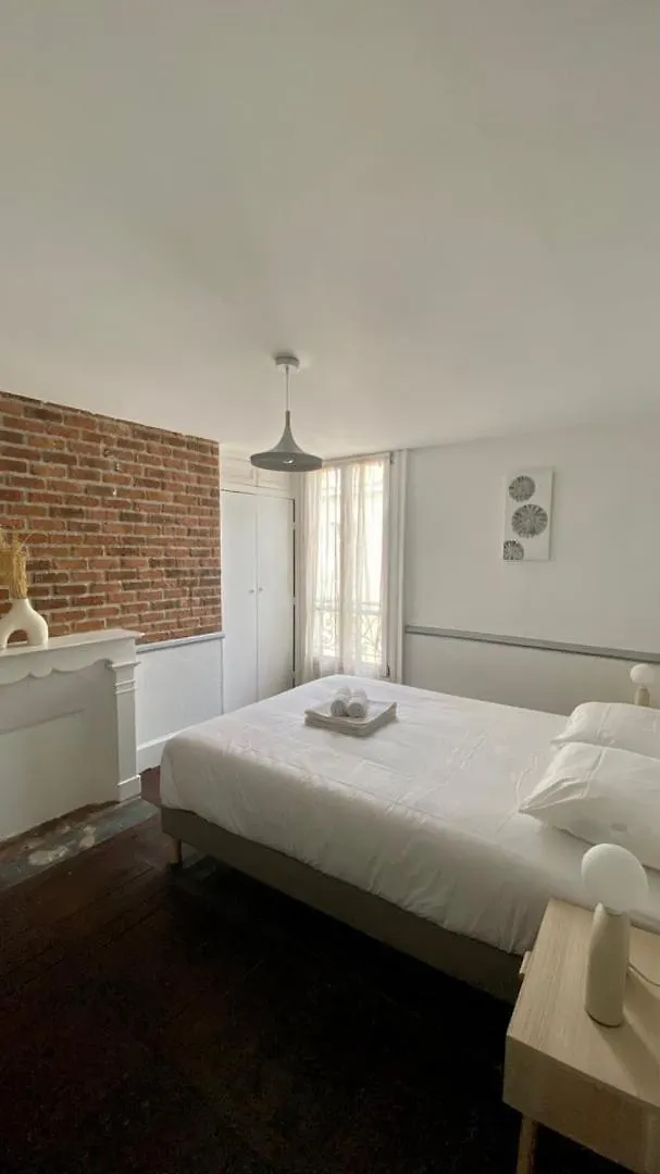 Prime Location In Rennes For 6 Guests Appartement 0*,  Frankrijk