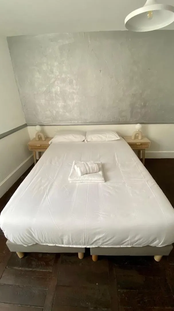 Prime Location In Rennes For 6 Guests Appartement
